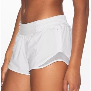 Lululemon Hottie Hot Shirt 2.5